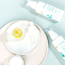 Load image into Gallery viewer, Hydrating gel facial cleanser