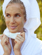 Load image into Gallery viewer, 2-in-1 Purifying Facial Mask and Exfoliator